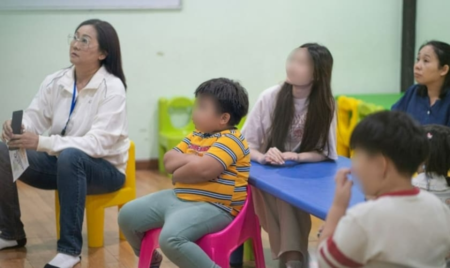 Missionários evangelizam muçulmanos oferecendo reforço escolar no Sul da Ásia