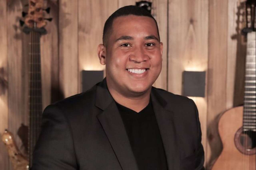 Cantor Alisson Santos anuncia pré-candidatura a deputado estadual em São Paulo e emociona ao revelar promessa após morte do pai
